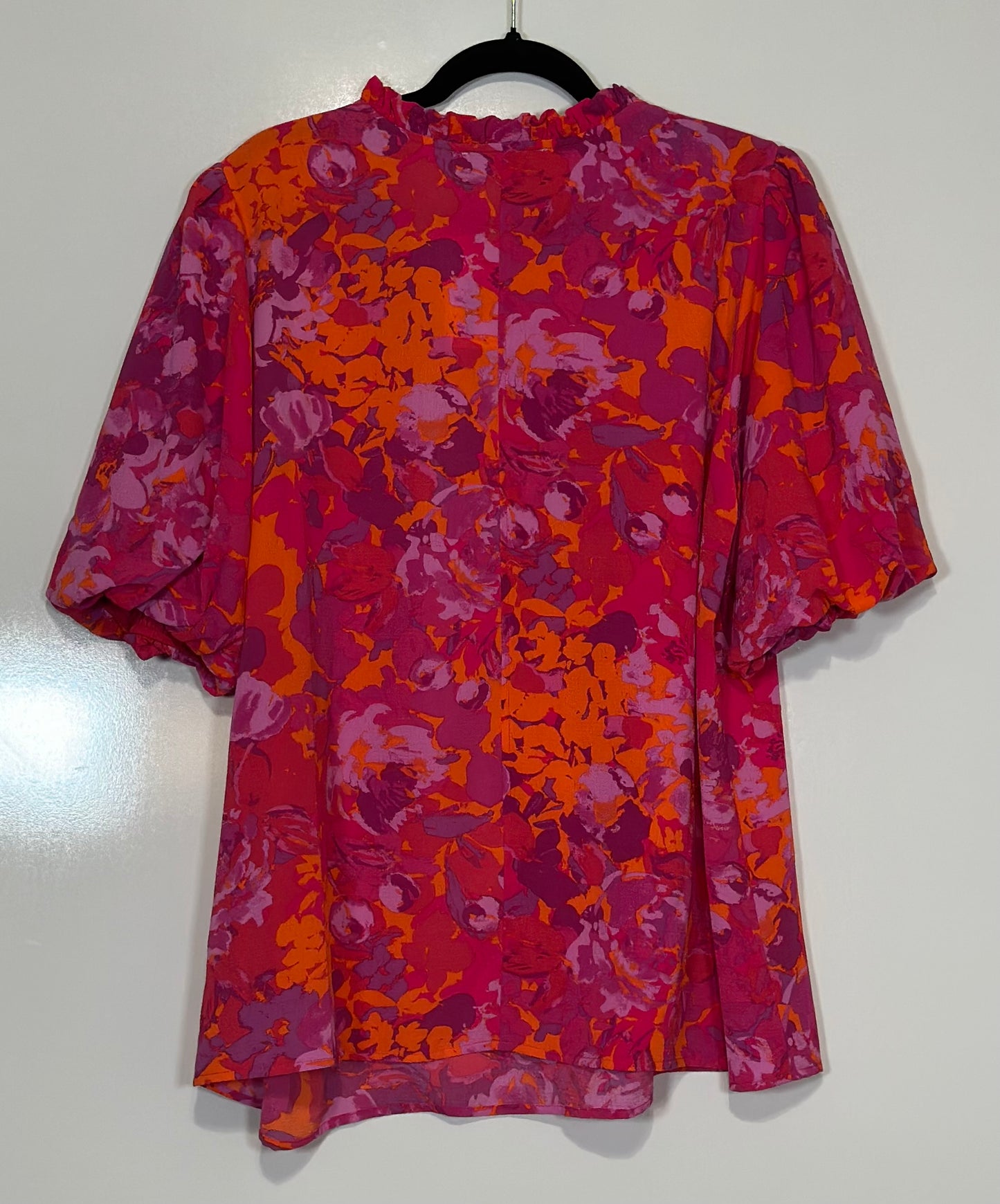 Flirty Floral Split Neck Orange/Pink Top - Curvy